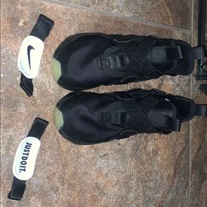 Black Wmns Nike Air Huarache City Shoes